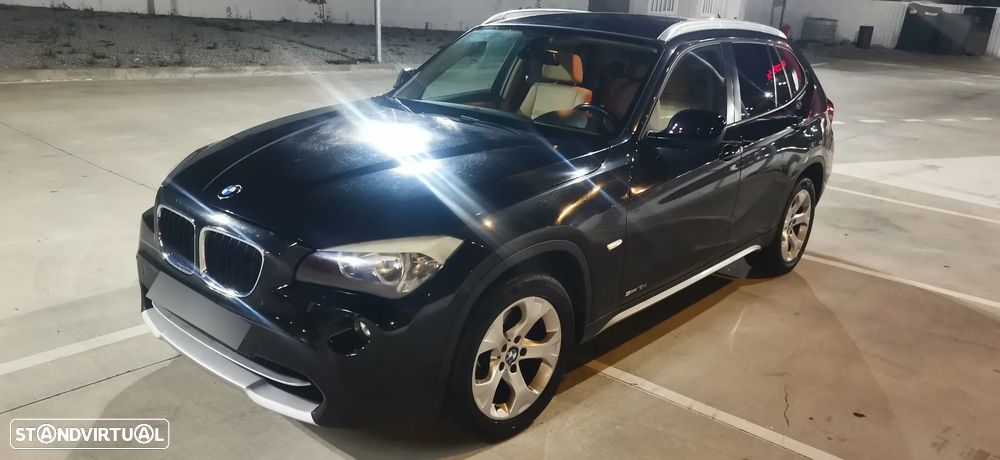 BMW X1 18 d sDrive - 1