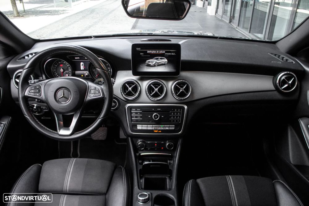 Mercedes-Benz CLA 180 d Shooting Brake Aut. - 34