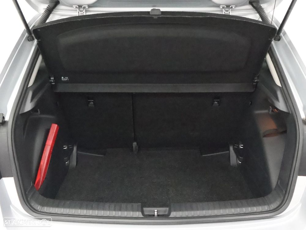 Skoda Fabia 1.0 MPI Ambition - 6