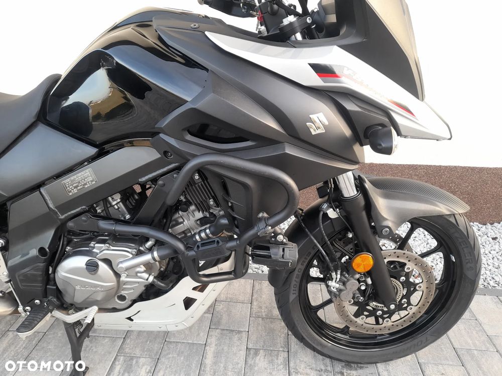 Suzuki V-STROM - 12