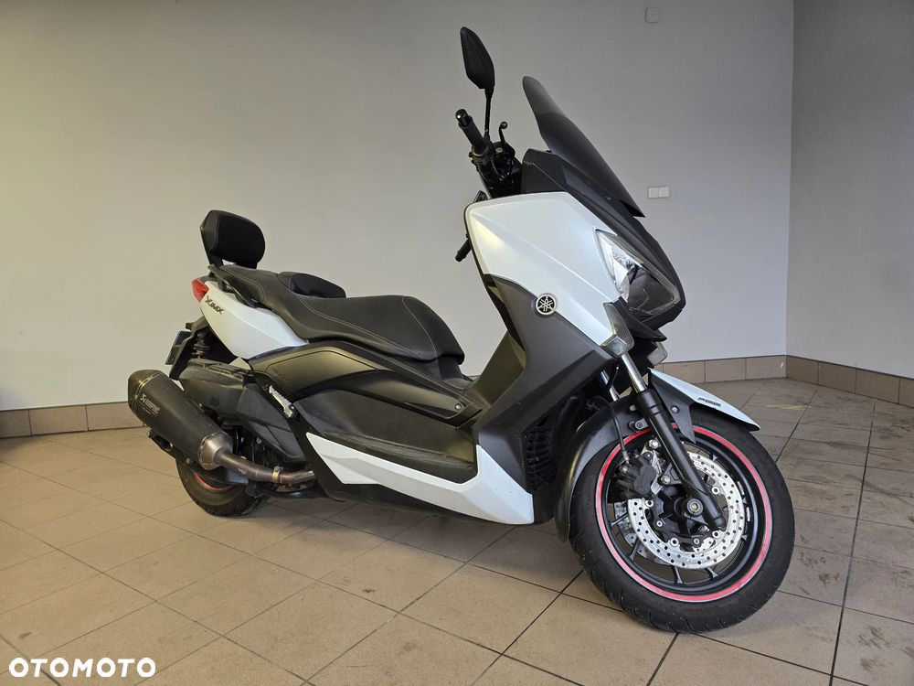 Yamaha X-max - 4