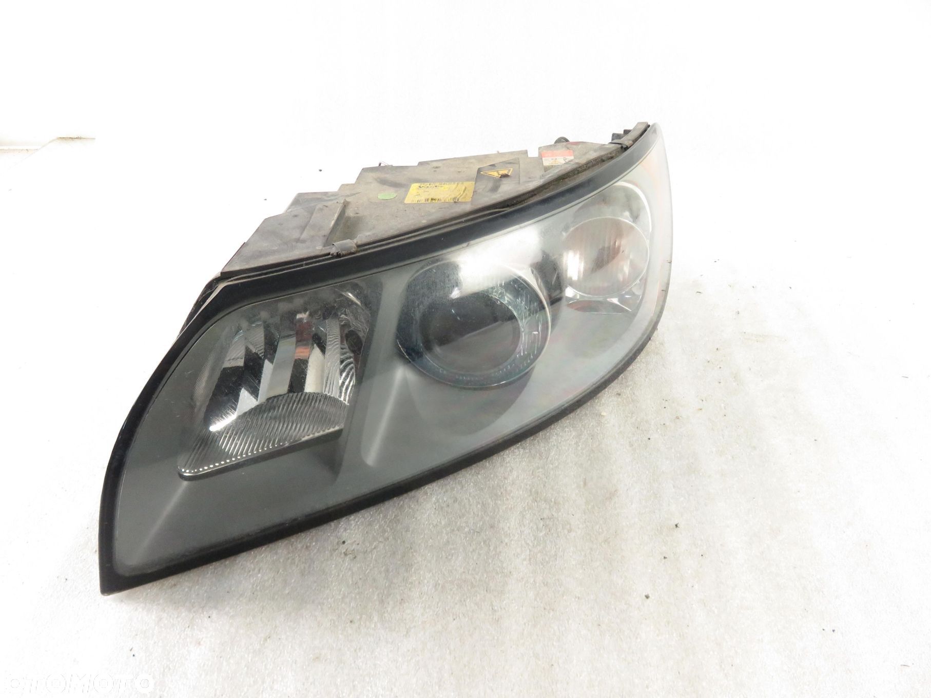 LAMPA LEWA PRZEDNIA VOLVO V50 30678916 - 1