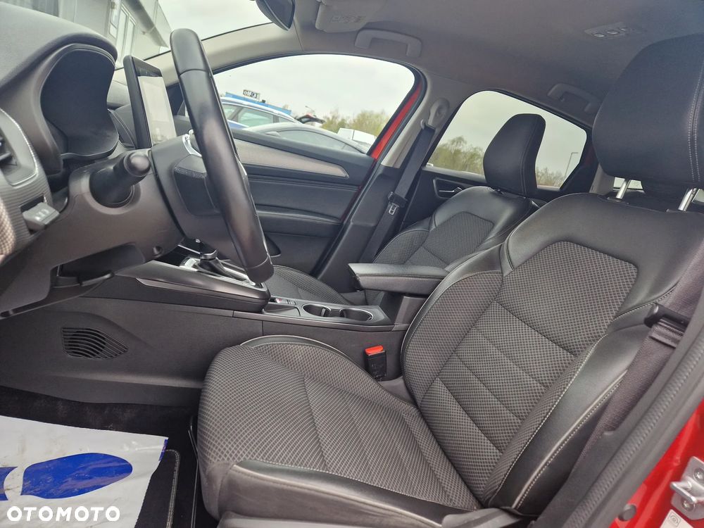 Renault Arkana 1.6 E-TECH Zen MMT - 14