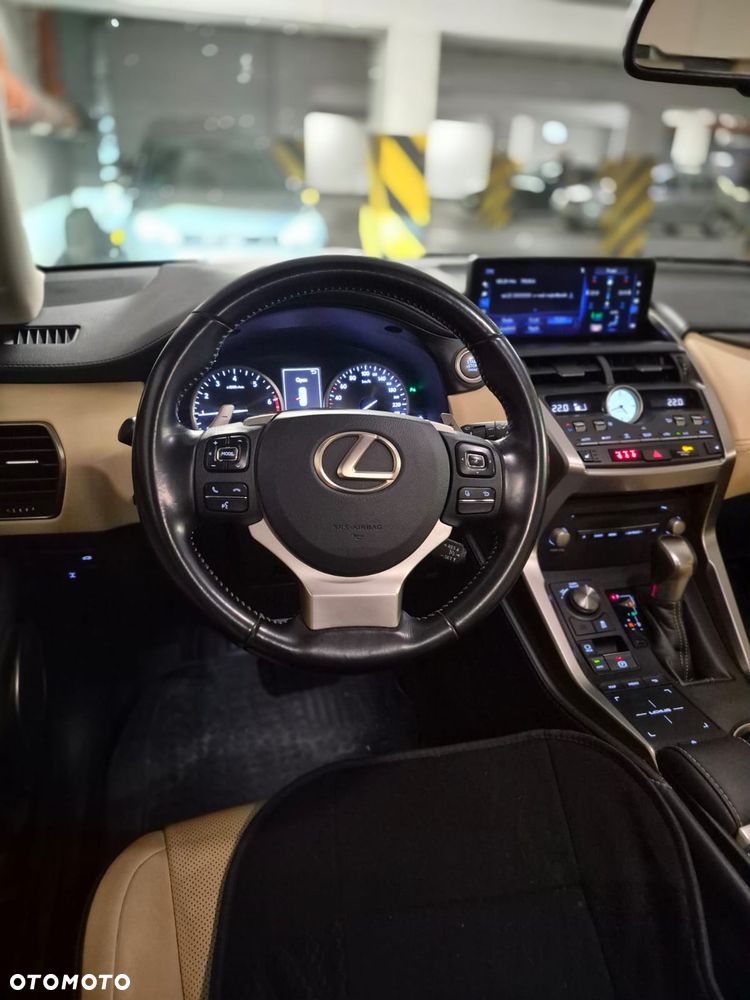 Lexus NX 300 Elegance AWD - 11
