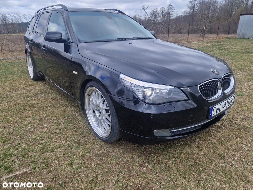 BMW Seria 5 525d - 6