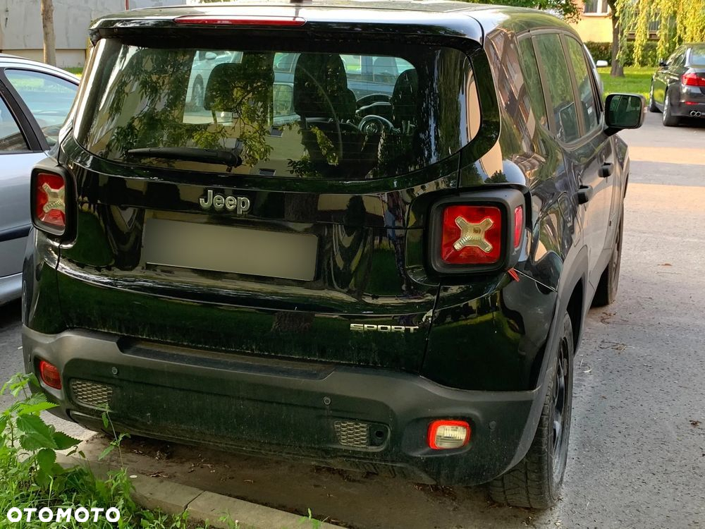 Jeep Renegade 1.6 E-TorQ Sport FWD - 4