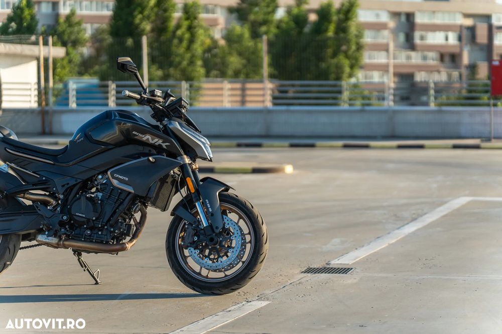 CF Moto 800 NK Advanced - 6