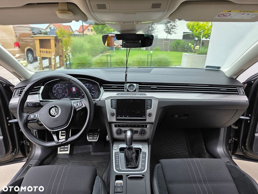 Volkswagen Passat 2.0 TDI BMT 4Mot Highline DSG - 23