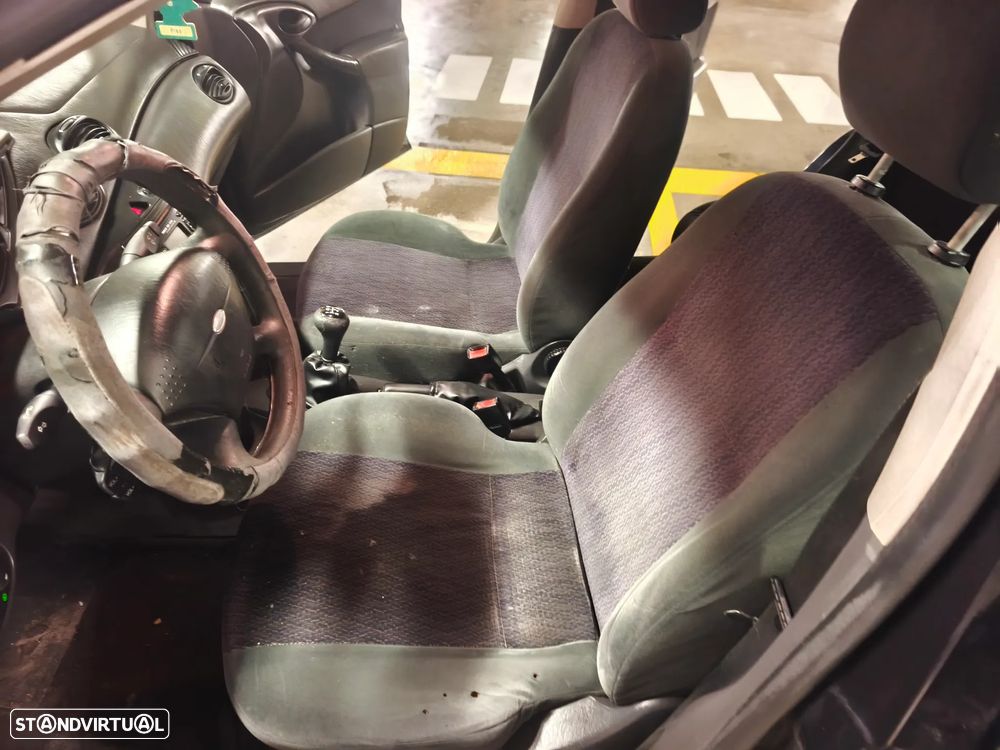 Ford Focus C-Max - 8