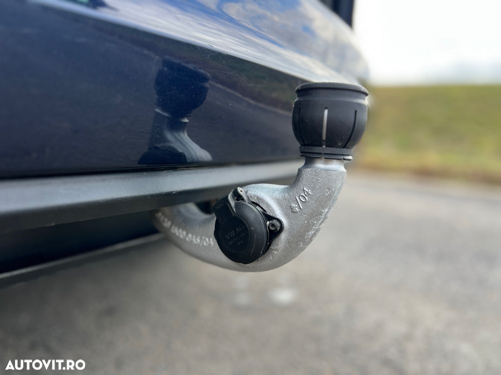 Volkswagen Sharan 2.0 TDI DSG Blue Motion Highline - 17