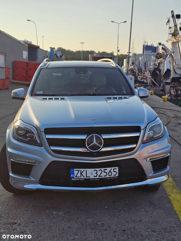 Mercedes-Benz GL 500 4Matic (BlueEFFICIENCY) 7G-TRONIC - 2