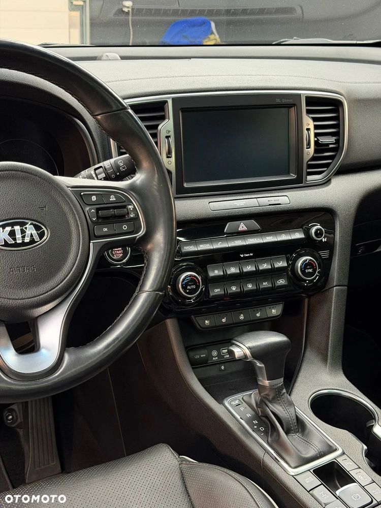 Kia Sportage 2.0 CRDI AWD VISION - 28