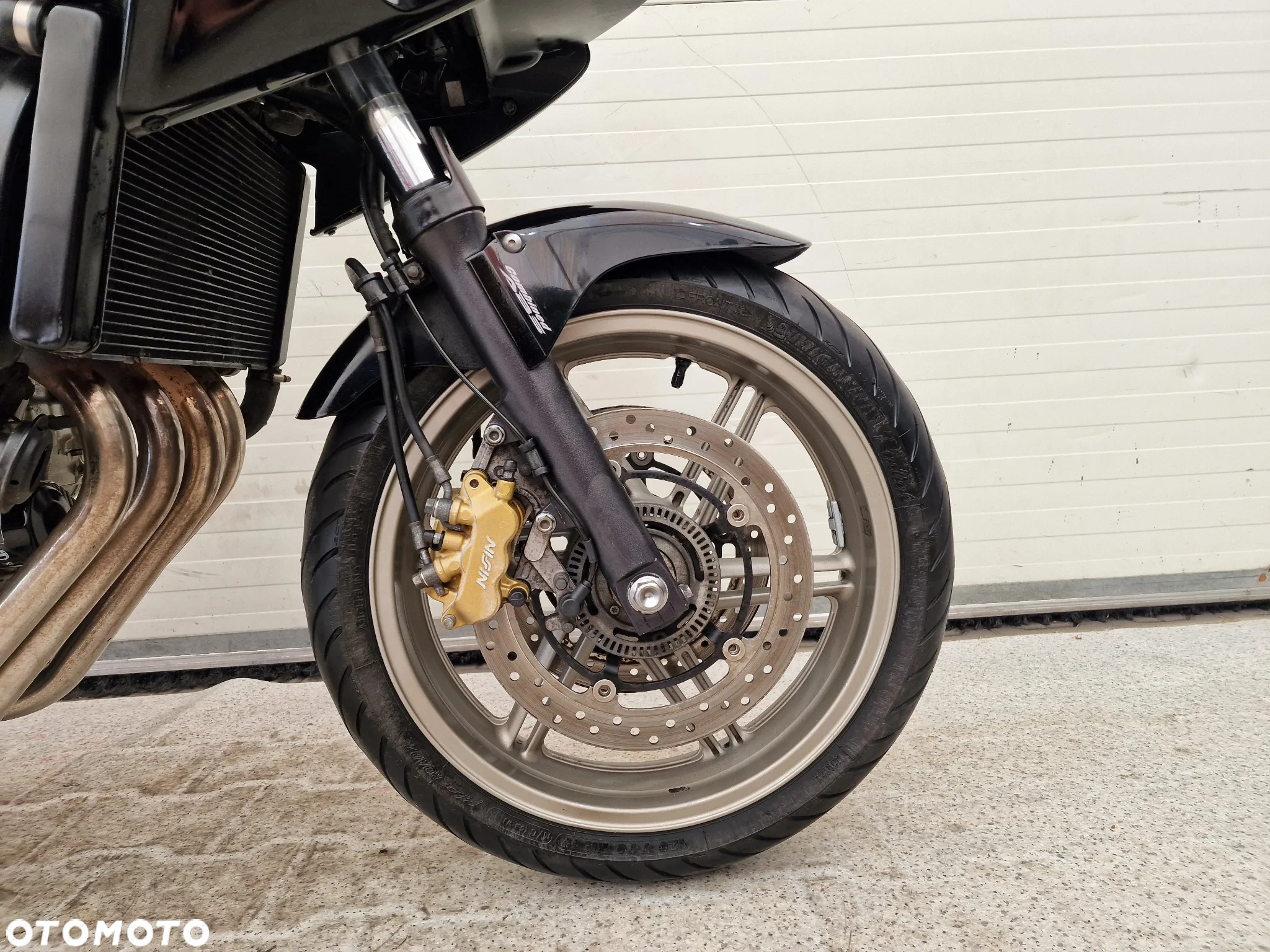Honda CBF - 12