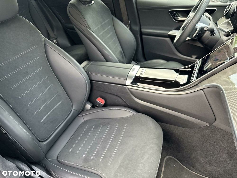 Mercedes-Benz GLC - 23