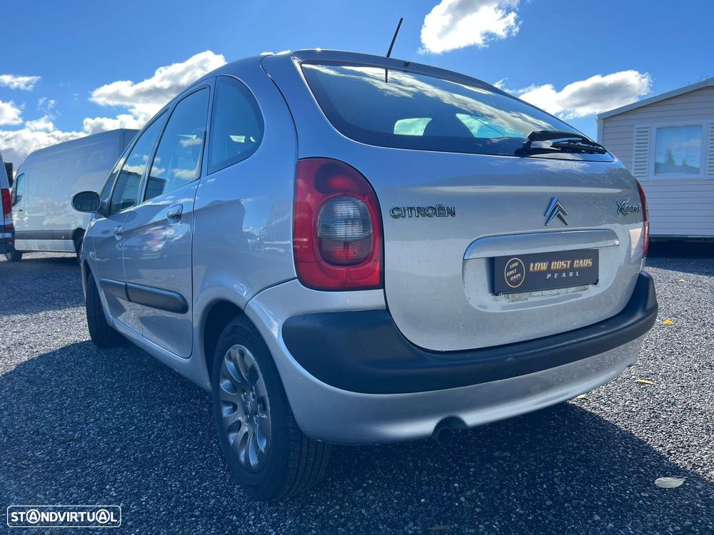 Citroën Xsara Picasso 1.6 Exclusive - 24
