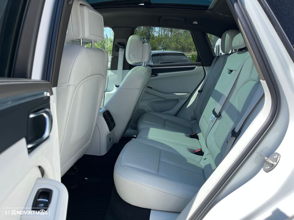 Porsche Macan 2.0T - 51