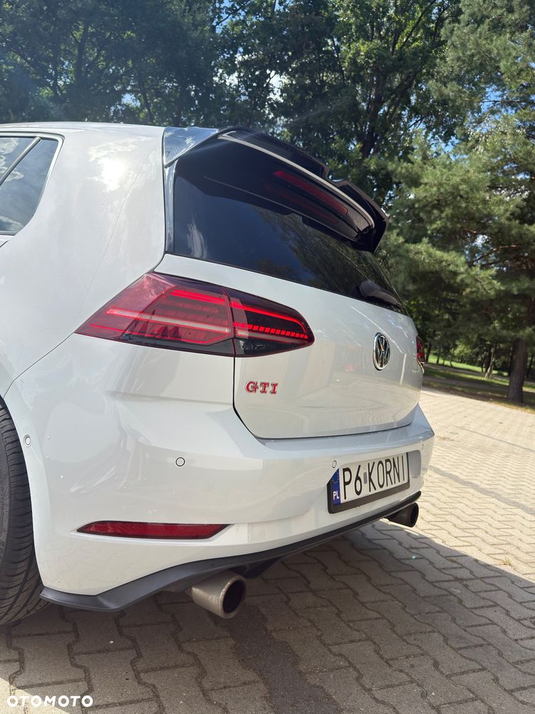 Volkswagen Golf 2.0 TSI BMT GTI Performance DSG - 9