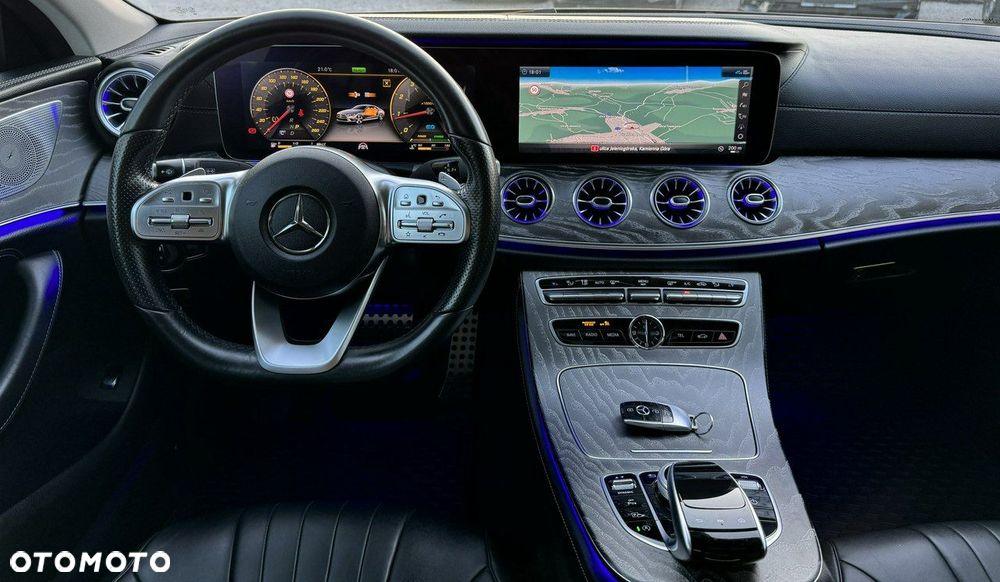 Mercedes-Benz CLS - 18