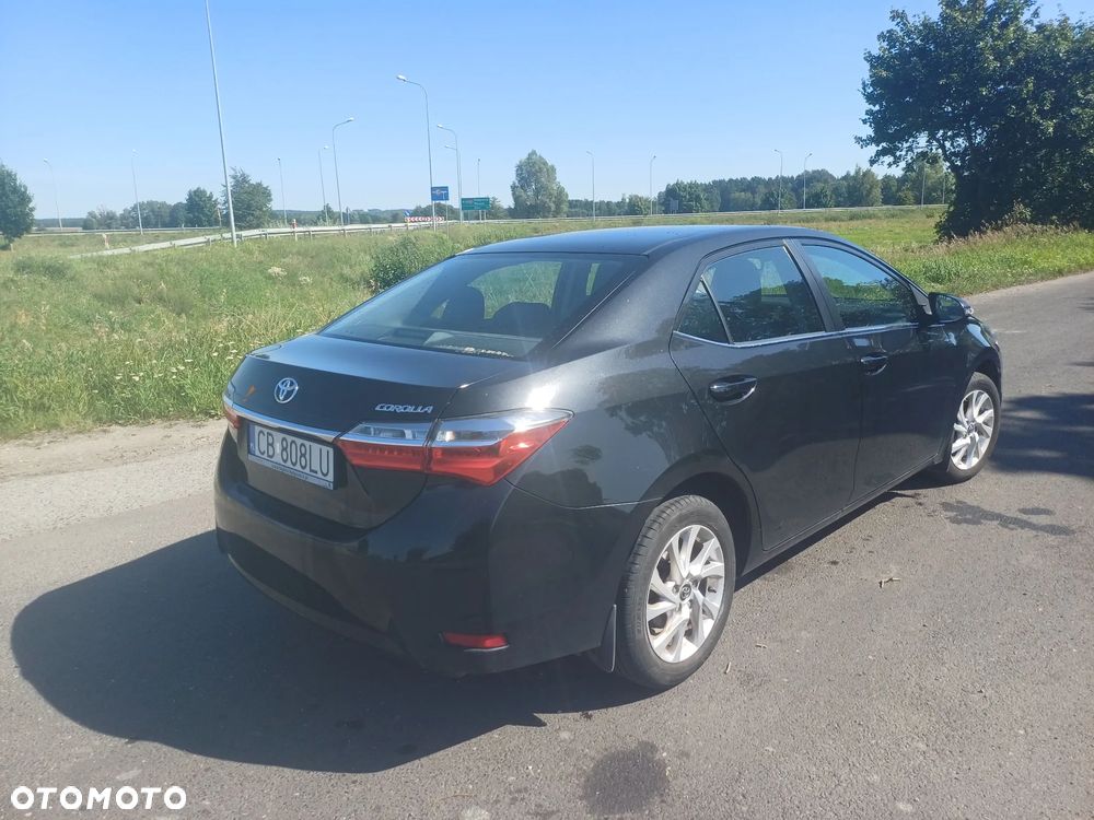 Toyota Corolla - 3