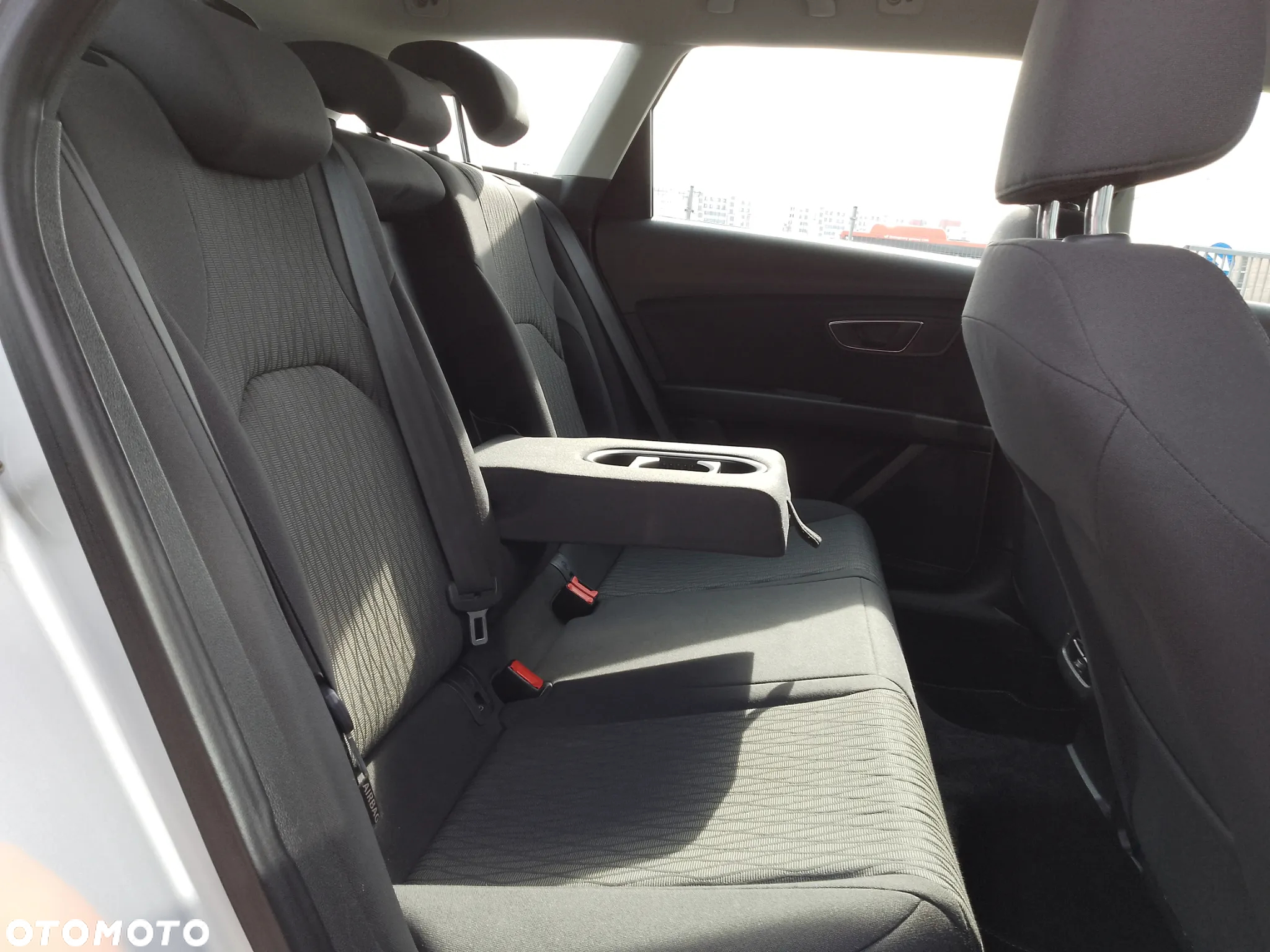 Seat Leon 1.6 TDI Style S&S DSG - 18