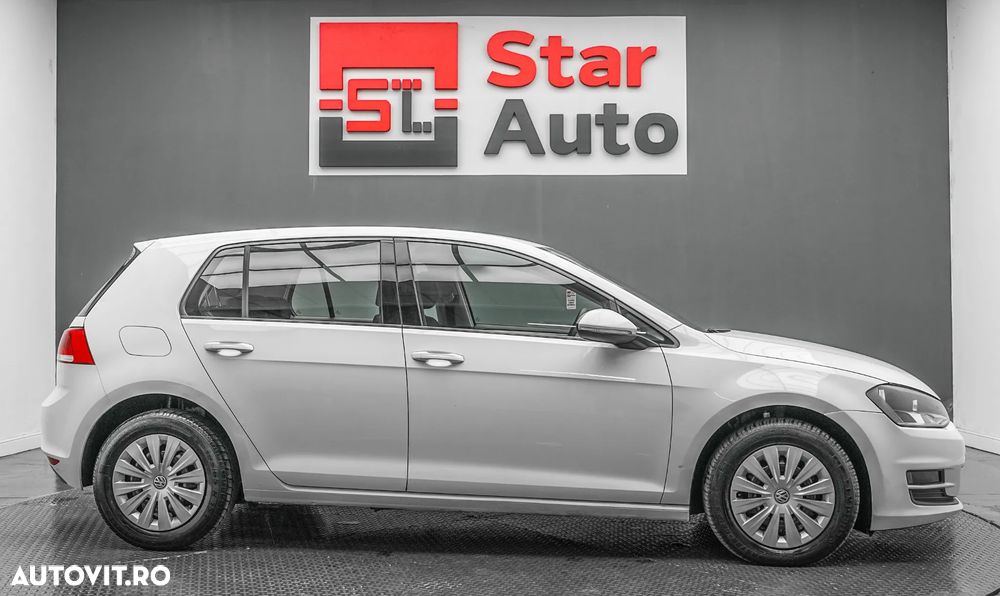 Volkswagen Golf 1.6 TDI DPF BMT Trendline - 11