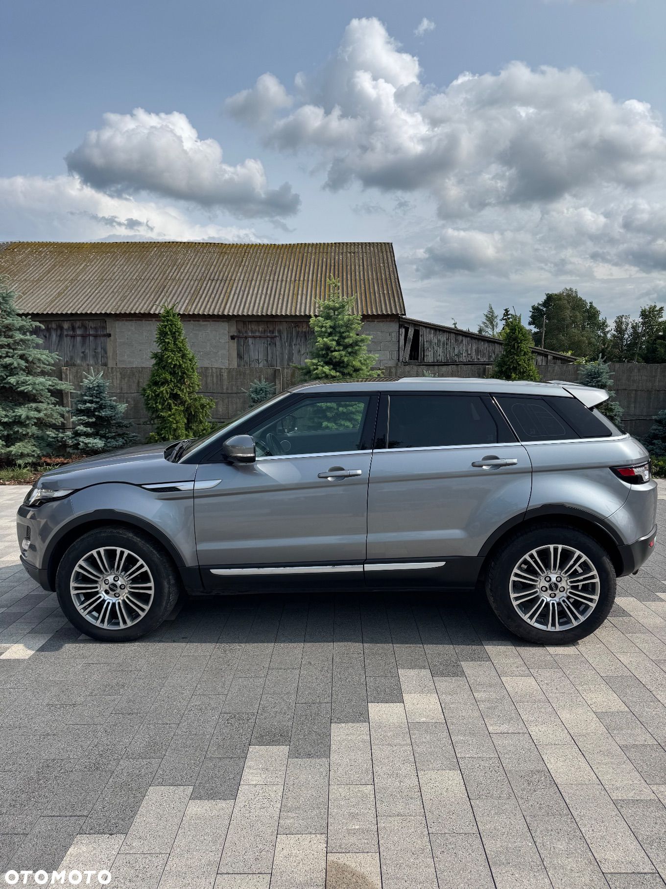 Land Rover Range Rover Evoque - 1