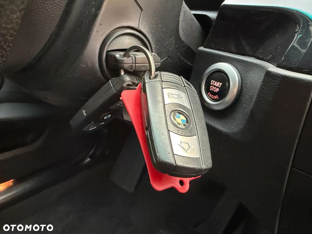 BMW Seria 5 520i Edition Exclusive - 29