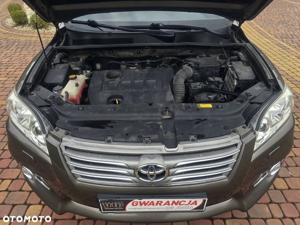 Toyota RAV4 2.0 VVT-i Premium - 28