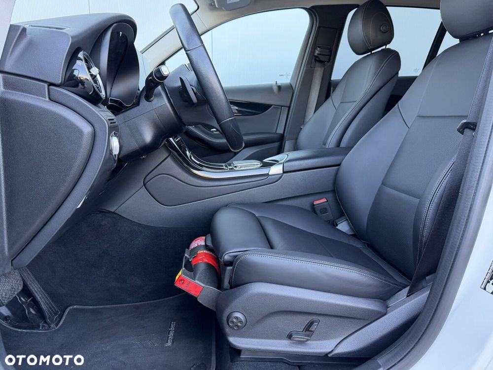 Mercedes-Benz GLC 200 d Business Edition - 18