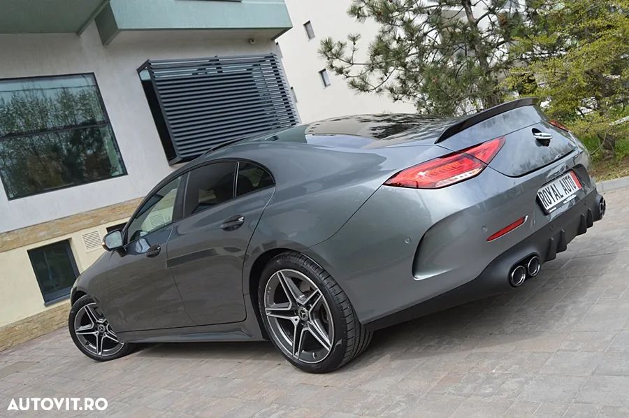Mercedes-Benz CLS 350 d 4MATIC 9G-TRONIC AMG Line - 7