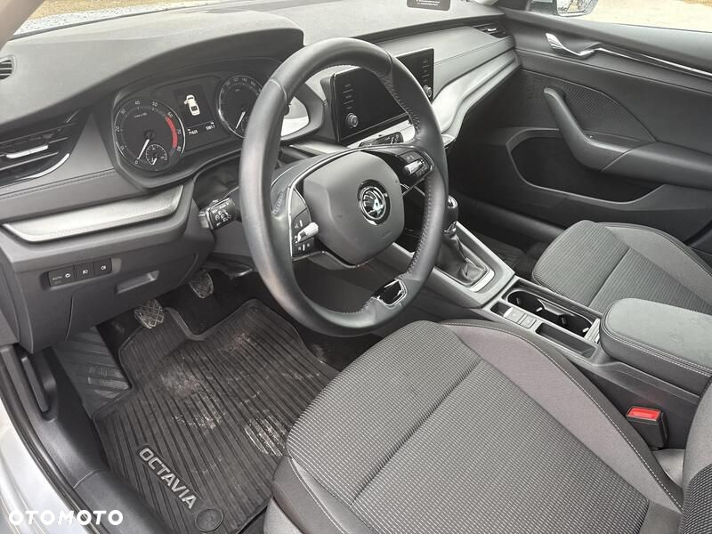 Skoda Octavia 1.5 TSI ACT Ambition - 11