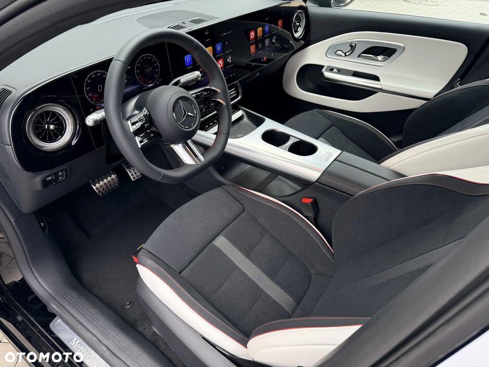 Mercedes-Benz CLA - 21