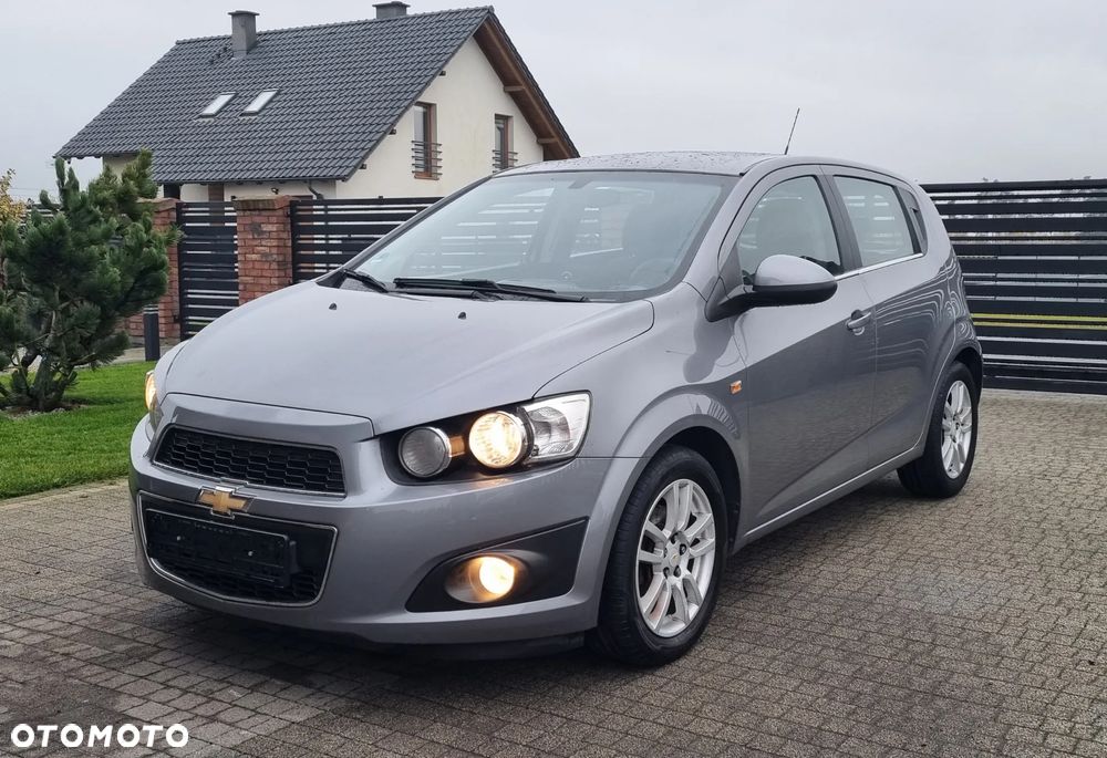 Chevrolet Aveo 1.6 LTZ - 9