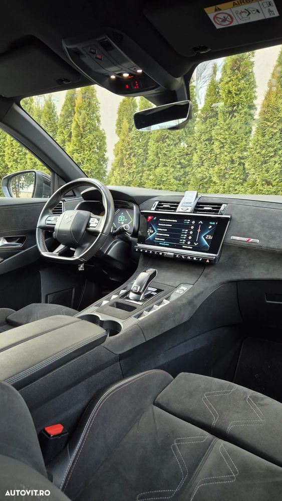 DS Automobiles DS 7 Crossback 1.6 PHeV FWD 225 EAT8 PERFORMANCE LINE + - 3