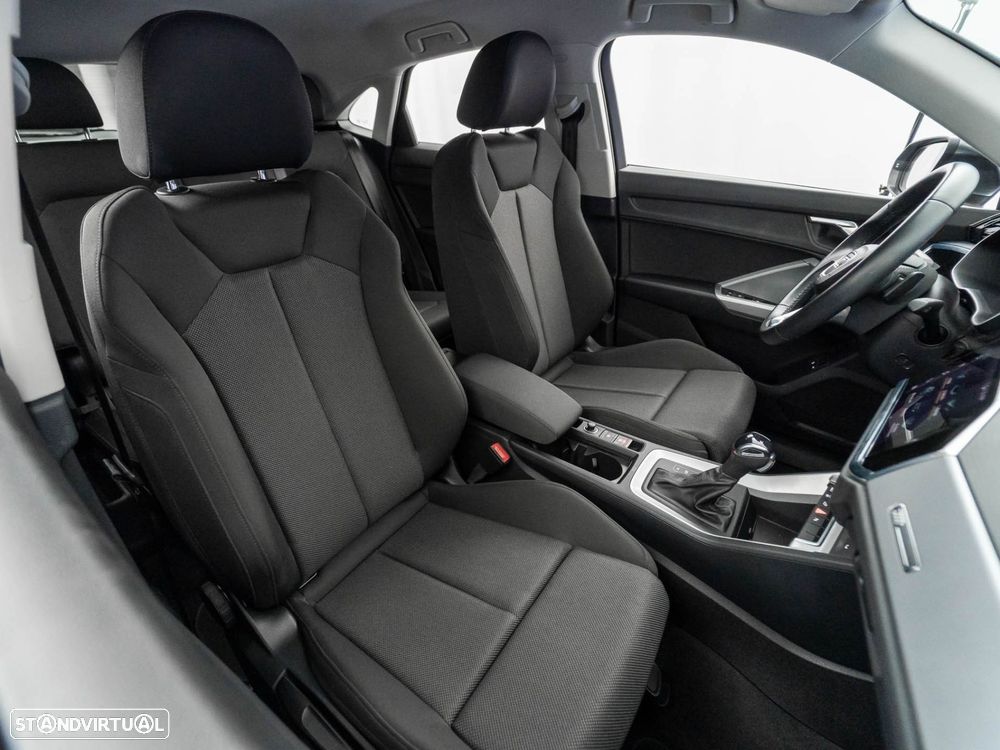 Audi Q3 Sportback 45 TFSIe S line S tronic - 37