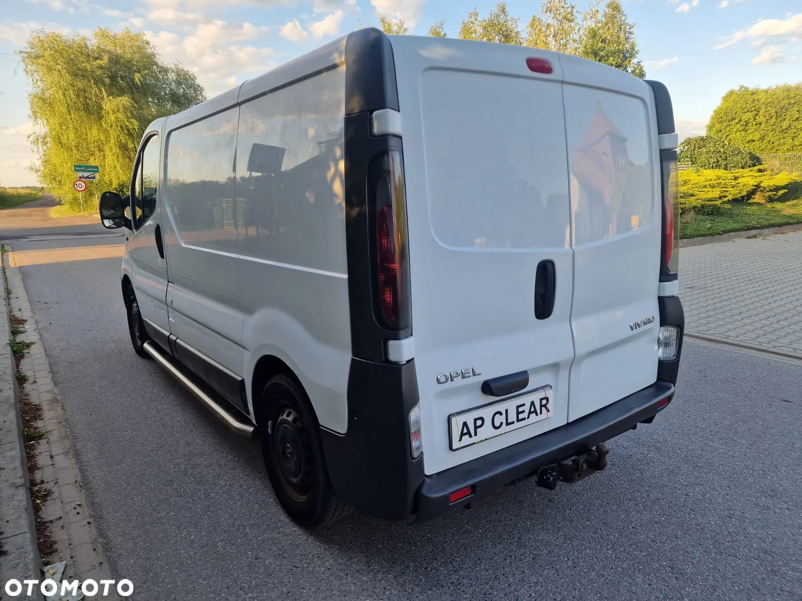 Opel VIVARO - 8