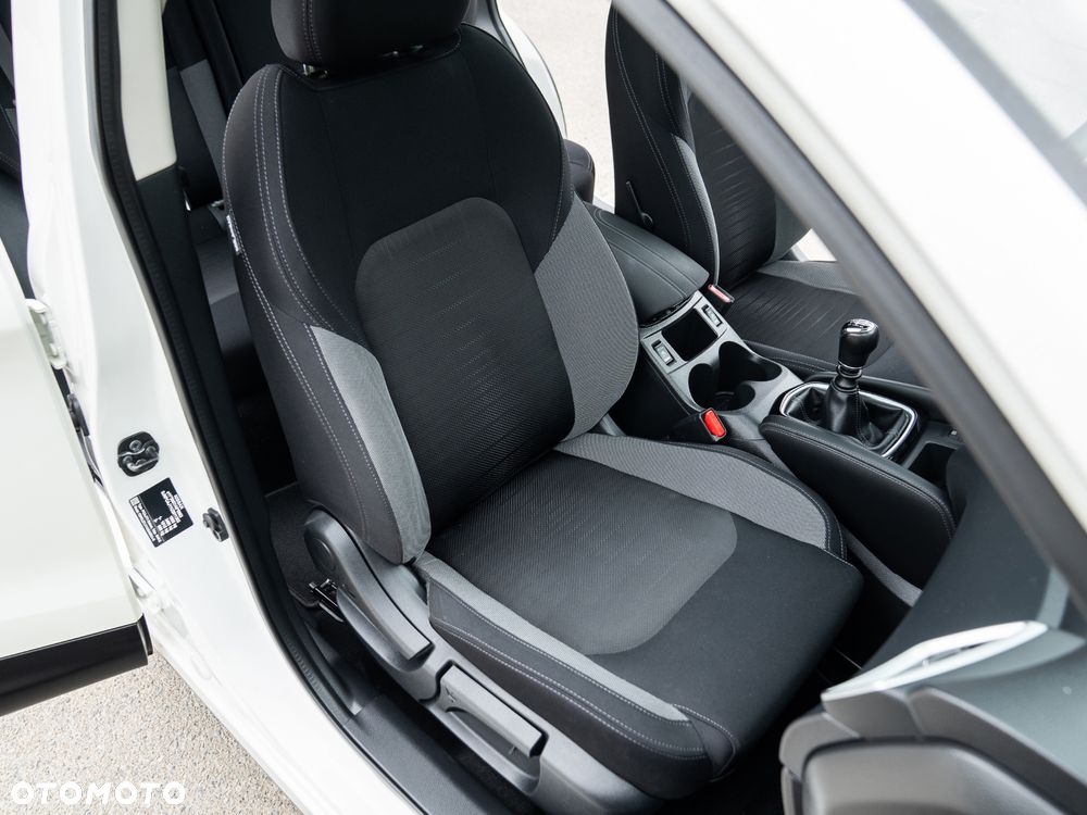 Nissan Qashqai 1.6 DIG-T N-Connecta - 26