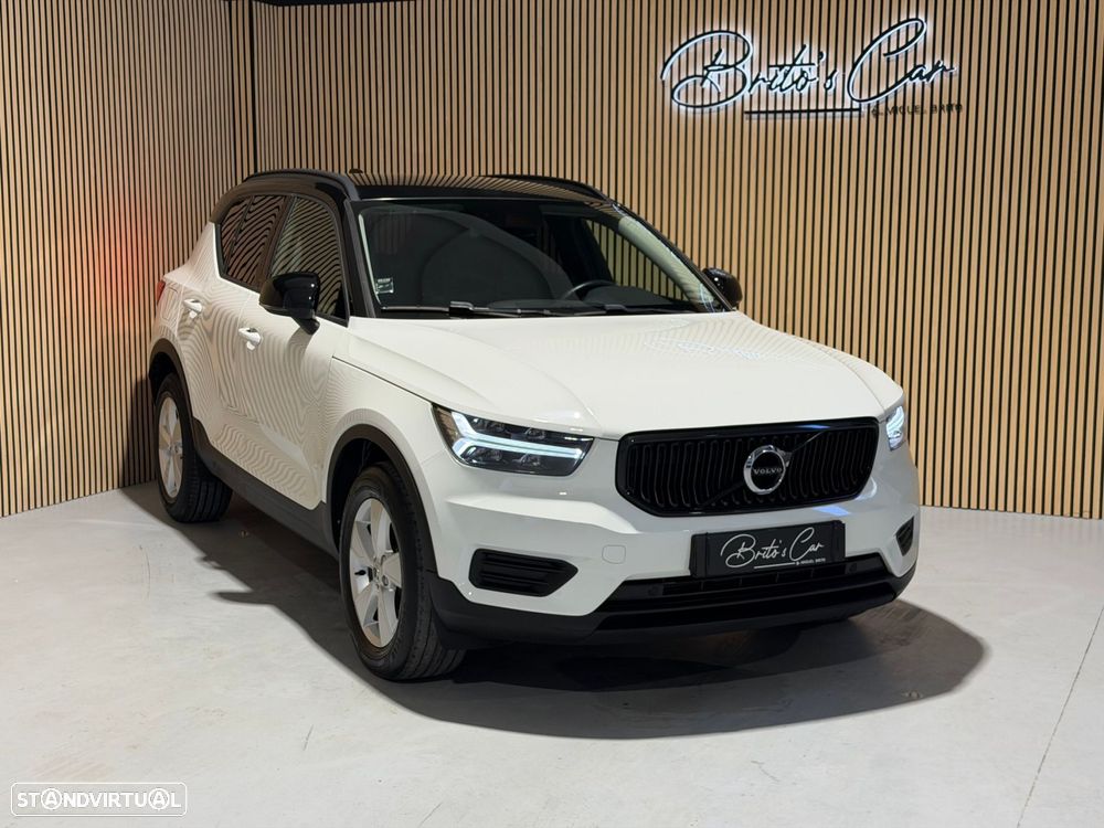 Volvo XC 40 2.0 D3 Momentum Plus Geartronic - 1