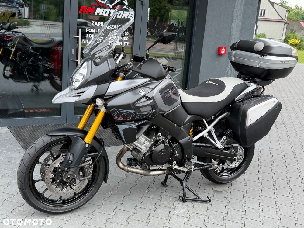 Suzuki V-STROM - 25