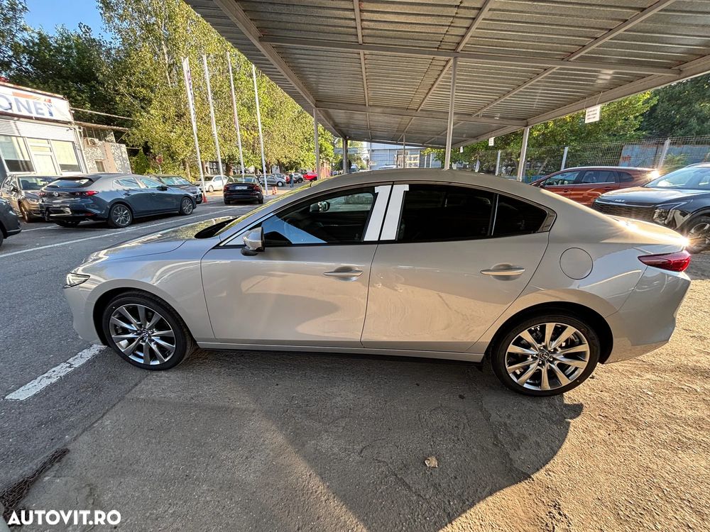 Mazda 3 e-Skyactiv X186 AT MHEV Exclusive-Line - 8