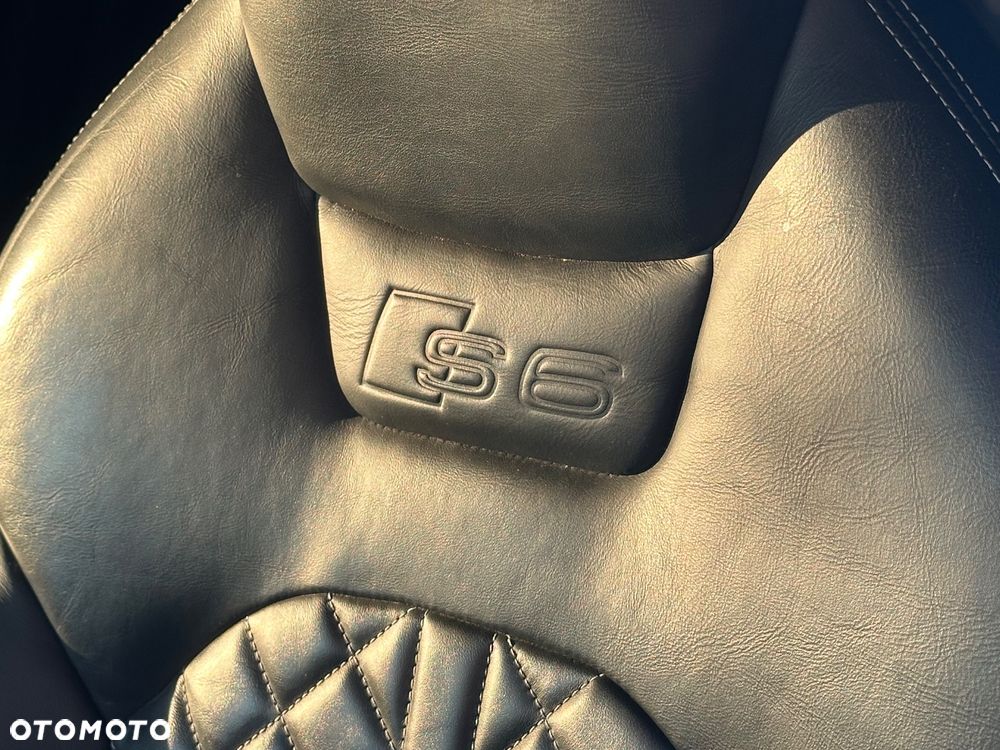 Audi S6 Limousine - 14