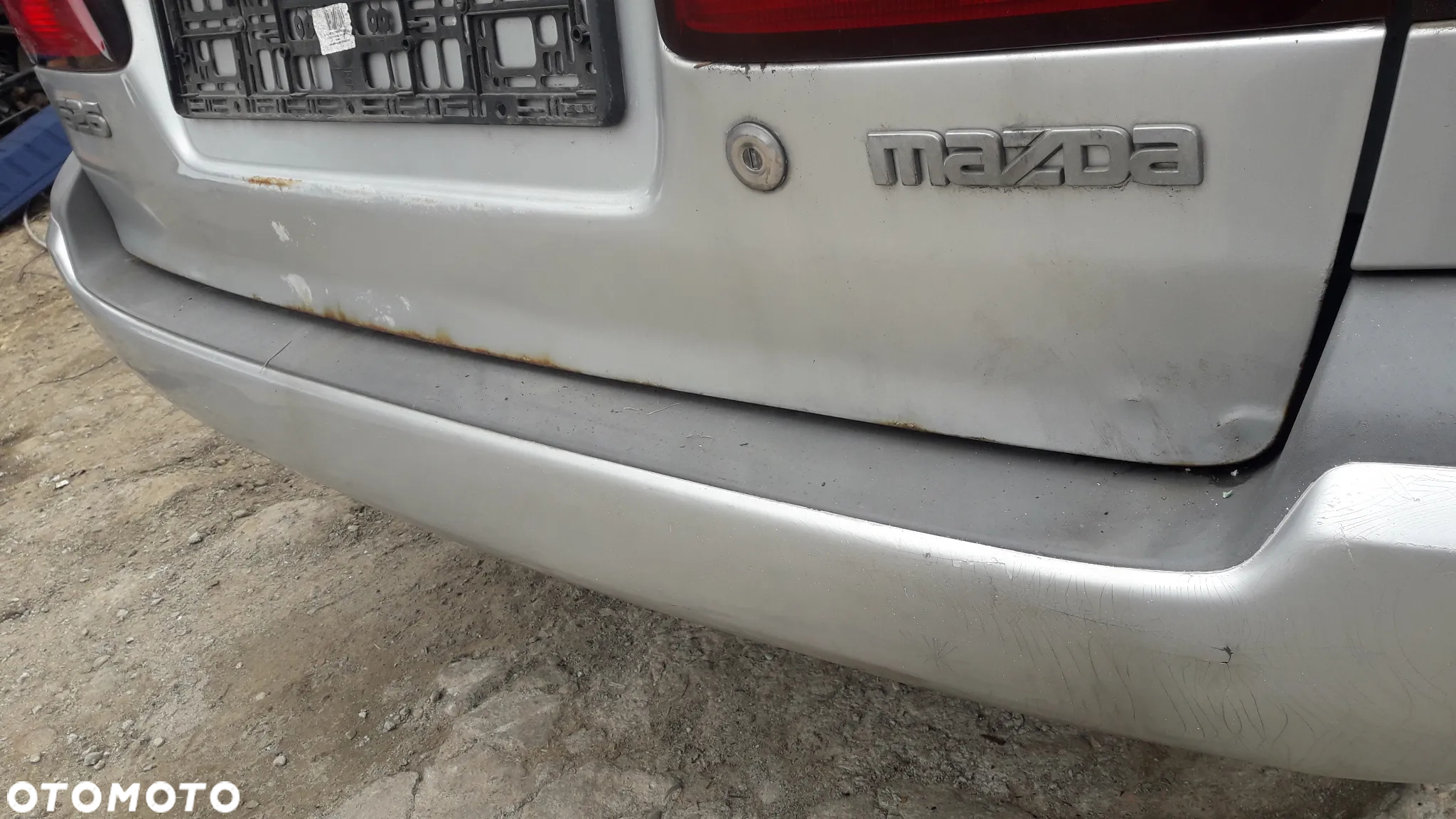 Mazda 626 GW 97-02 KOMBI Zderzak tylny tył pas hak szyba drzwi w kolor 22V - 4