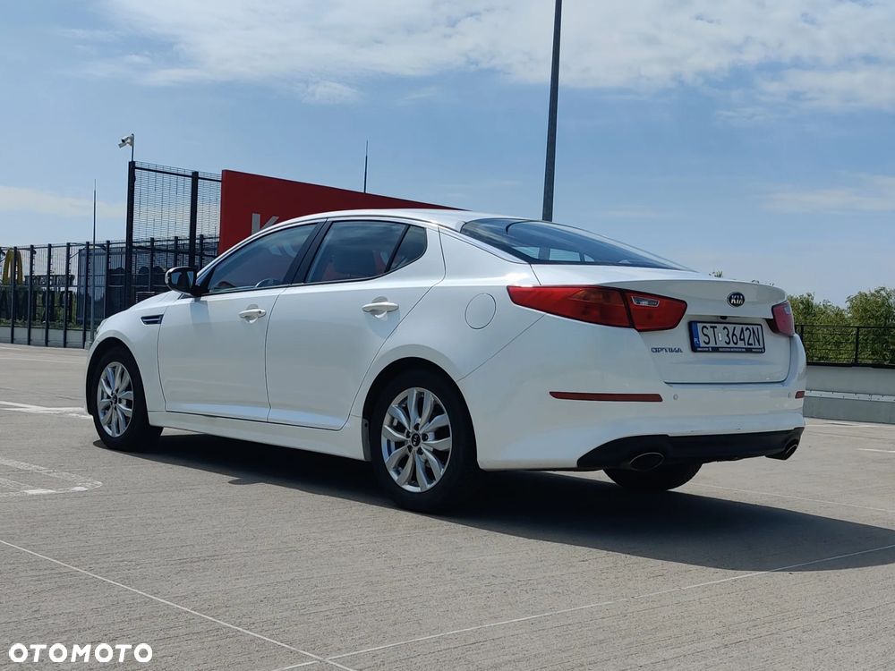 Kia Optima - 2