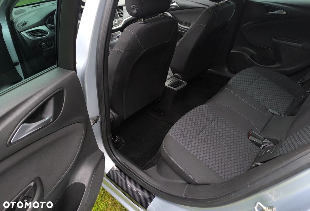 Opel Astra - 12