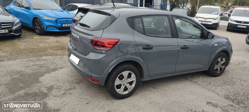 Dacia Sandero 1.0 SCe Essential - 2