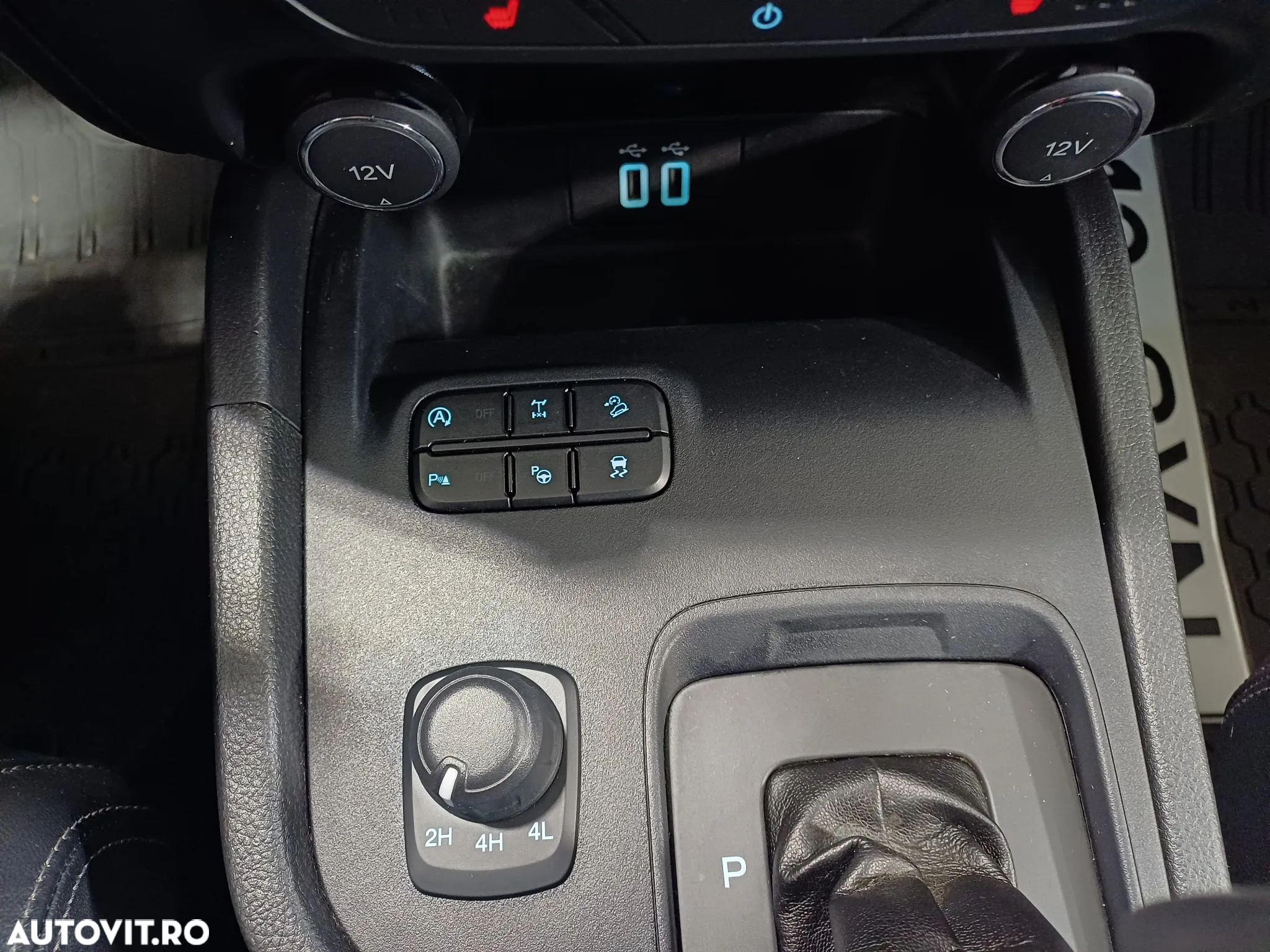 Ford Ranger Pick-Up 2.0 EcoBlue 170 CP 4x4 Cabina Dubla Limited Aut. - 12