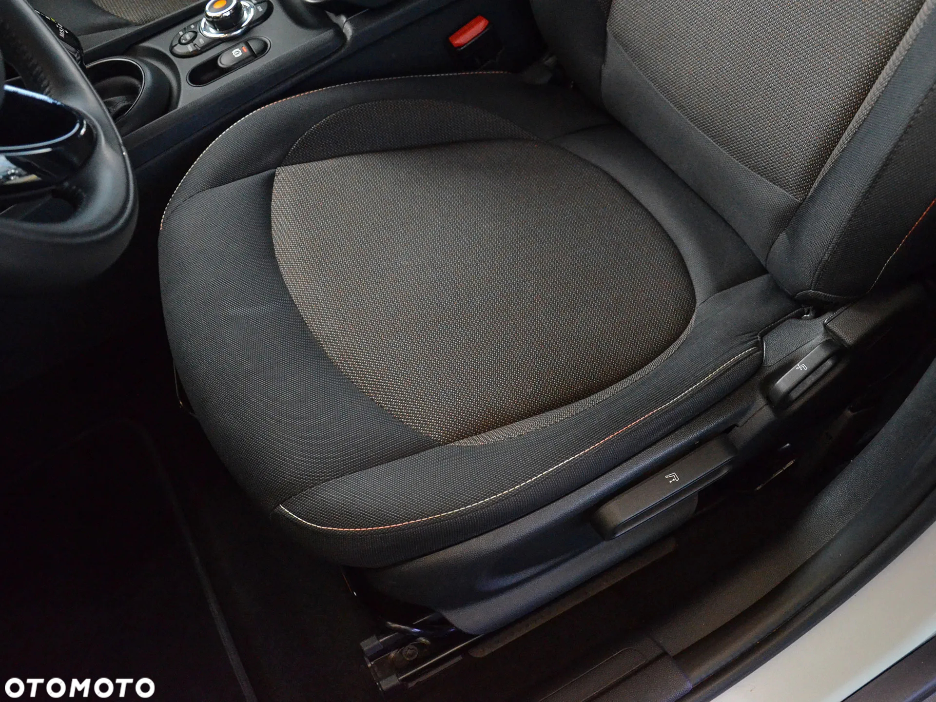 MINI Clubman Cooper - 20