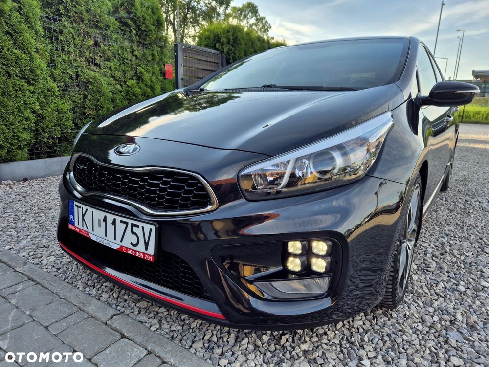 Kia Ceed 1.6 T-GDI GT-Challenge - 3