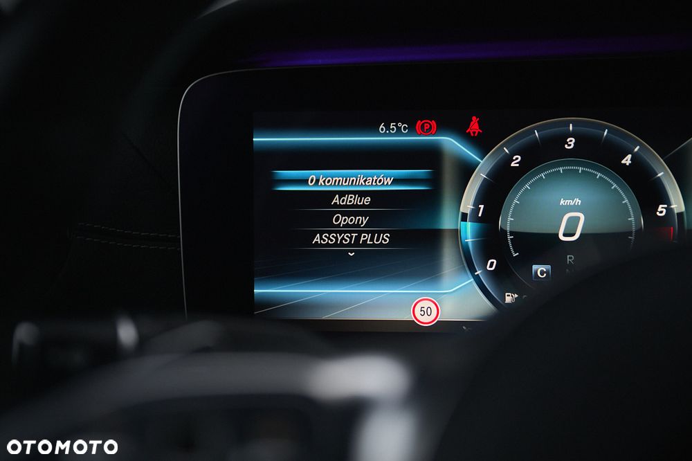 Mercedes-Benz Klasa E 220 d 4-Matic AMG - 25