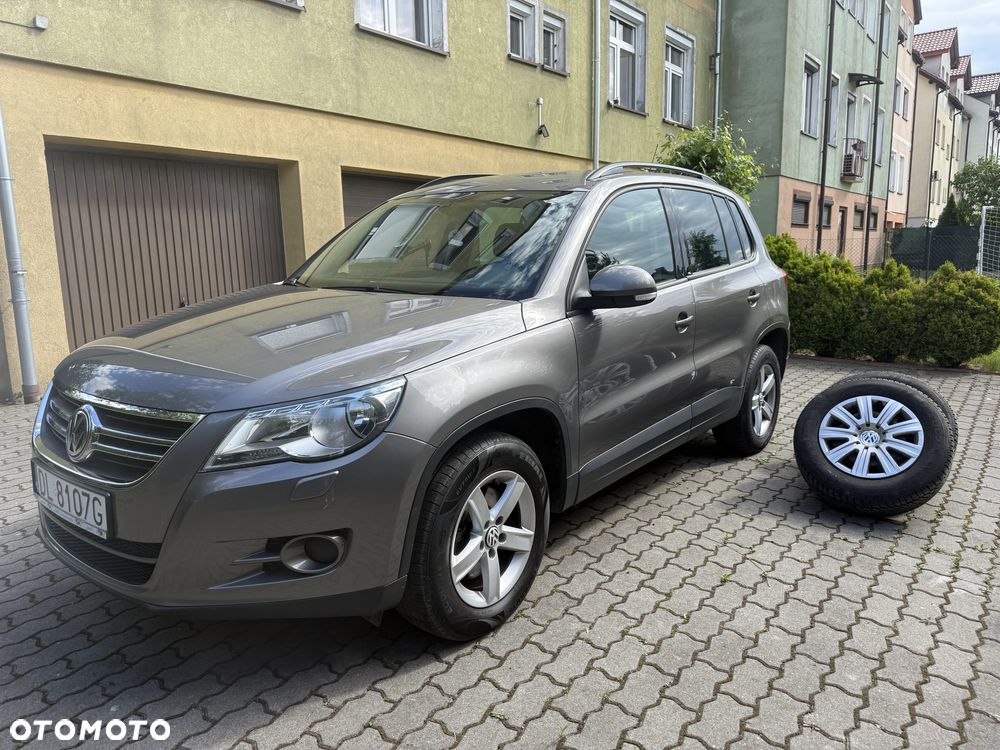 Volkswagen Tiguan - 4